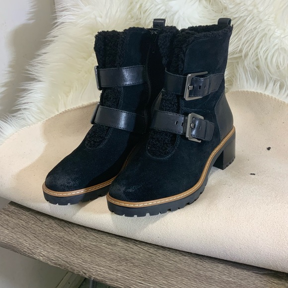 Naturalizer black suede booties - Picture 8 of 11